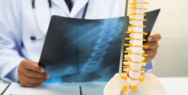 Specijalistički pregled ortopeda i konzultacije u Poliklinici Đurić