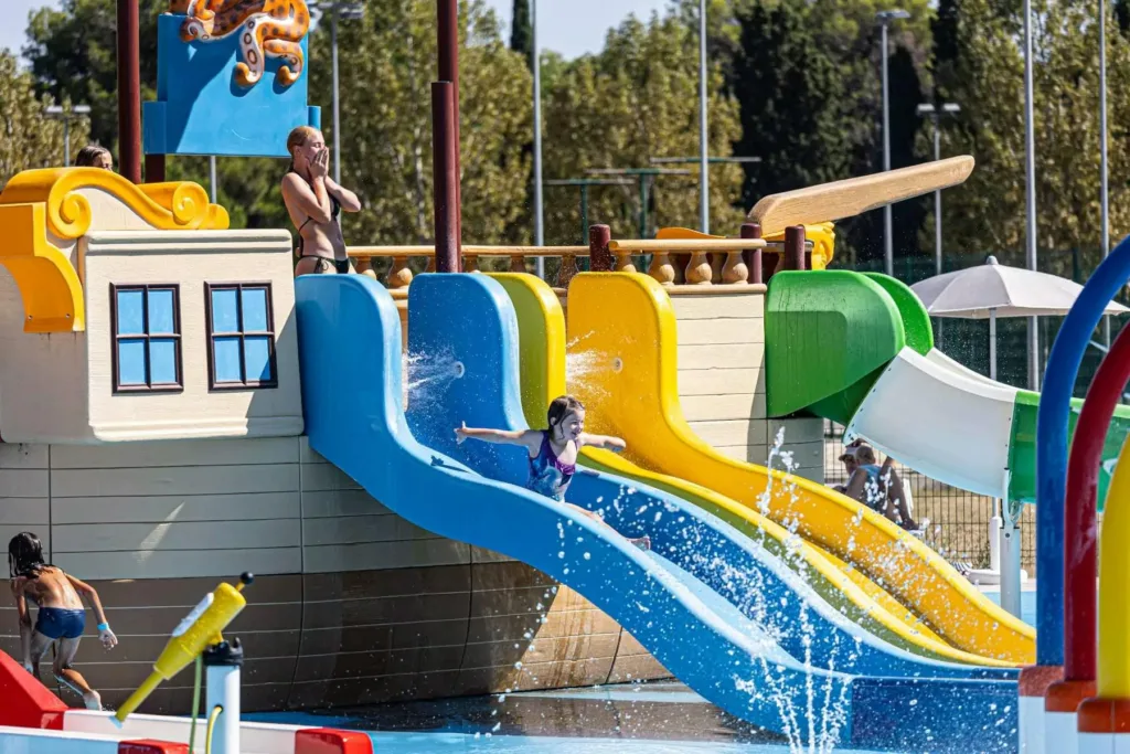 Bi Village Holiday Center - Početak ljeta u vrhunskom kampu - Mobile Home Premium