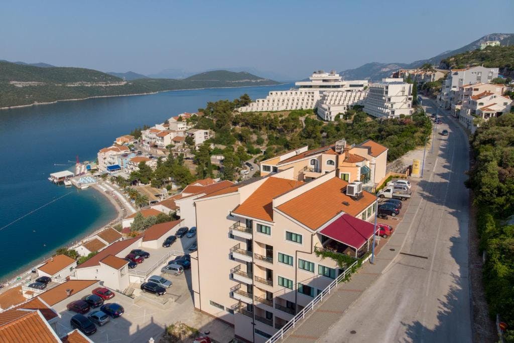 Hotel Adria - Ljetni odmor u Neumu
