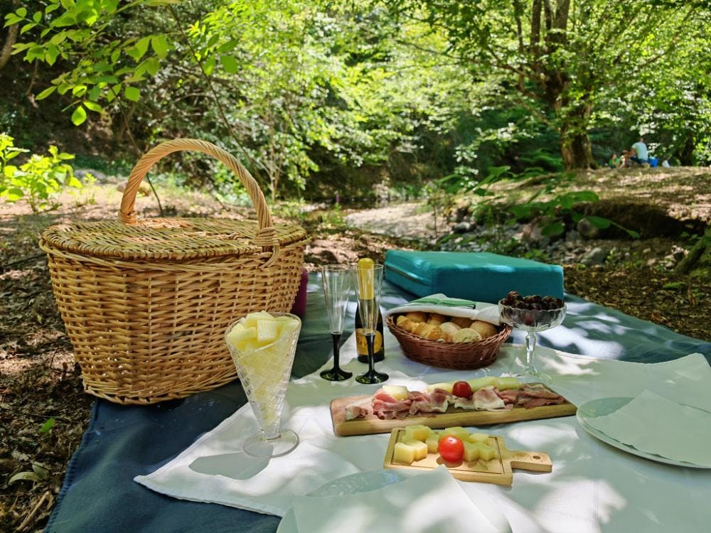 Garetov konak - Romantični vikend za dvoje s piknikom