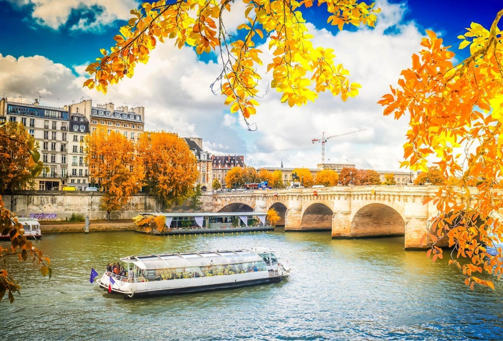Hotel Alpha Paris Eiffel by Patrick Hayat - City break u Parizu