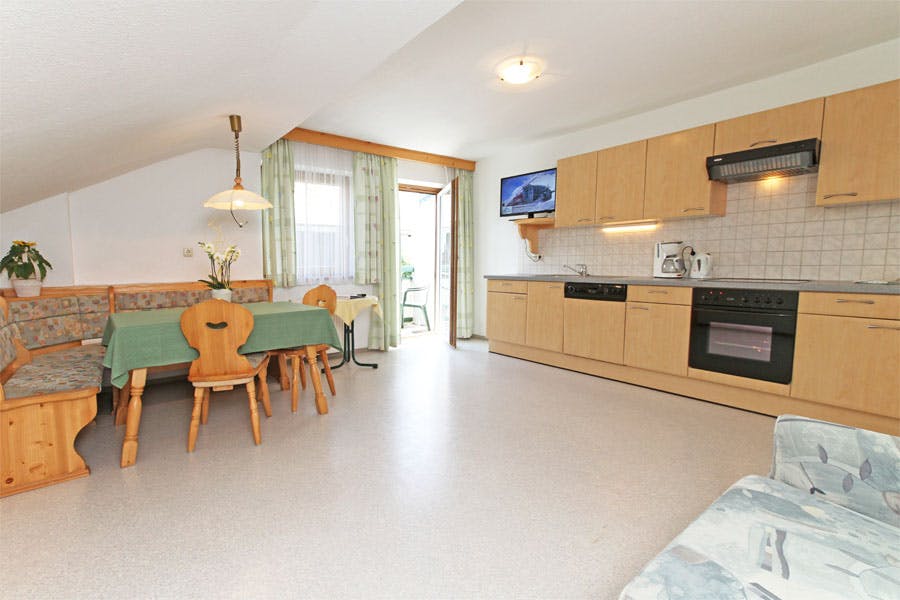 Trinker apartmani - Ladies Ski Opening u Zell am Seeu