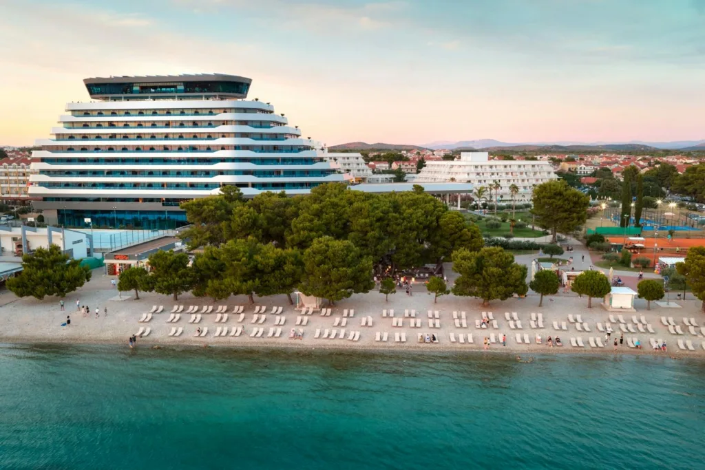 Hotel Olympia Sky - Početak ljeta u vrhunskom hotelu - Deluxe soba
