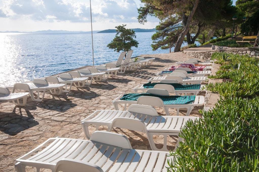 Hotel Lavanda - Ljetni odmor na Dugom otoku