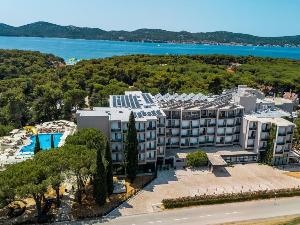 Family Hotel Adria - Obiteljsko all inclusive ljeto u Dalmaciji