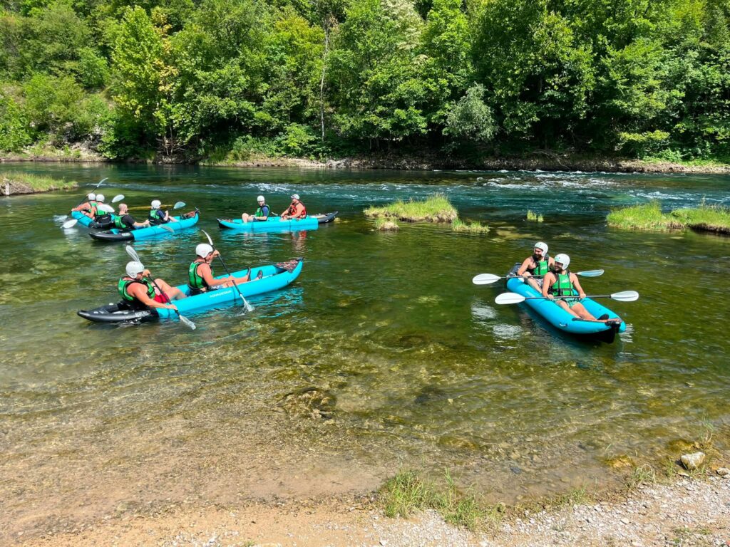UNA UNIQUE Rafting - Nezaboravan odmor na rijeci Uni