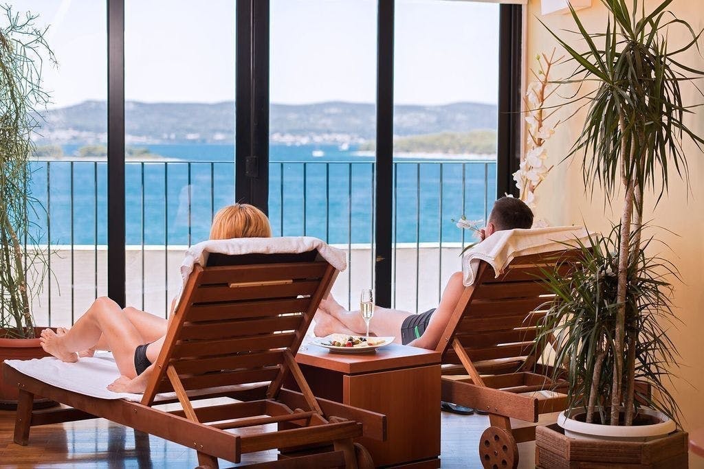 Ilirija Resort - Hotel Kornati - VIP Premium kolovoz s punim pansionom u Biogradu