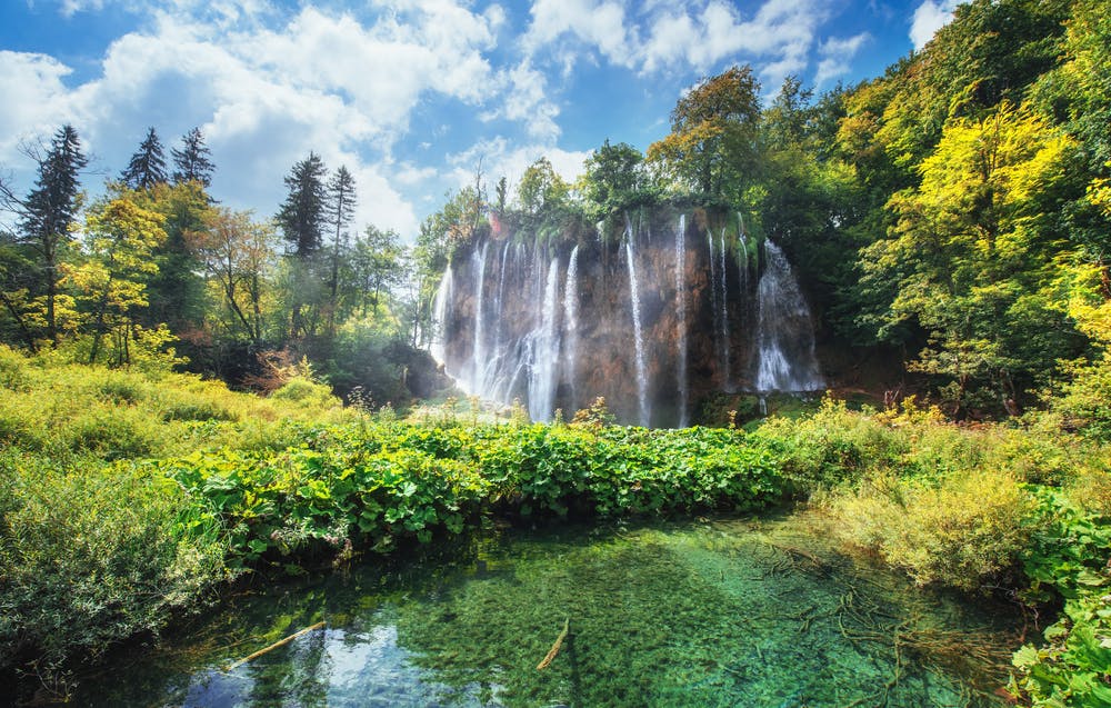 Kamp Korana - Ljetni odmor na Plitvičkim jezerima s ulaznicama