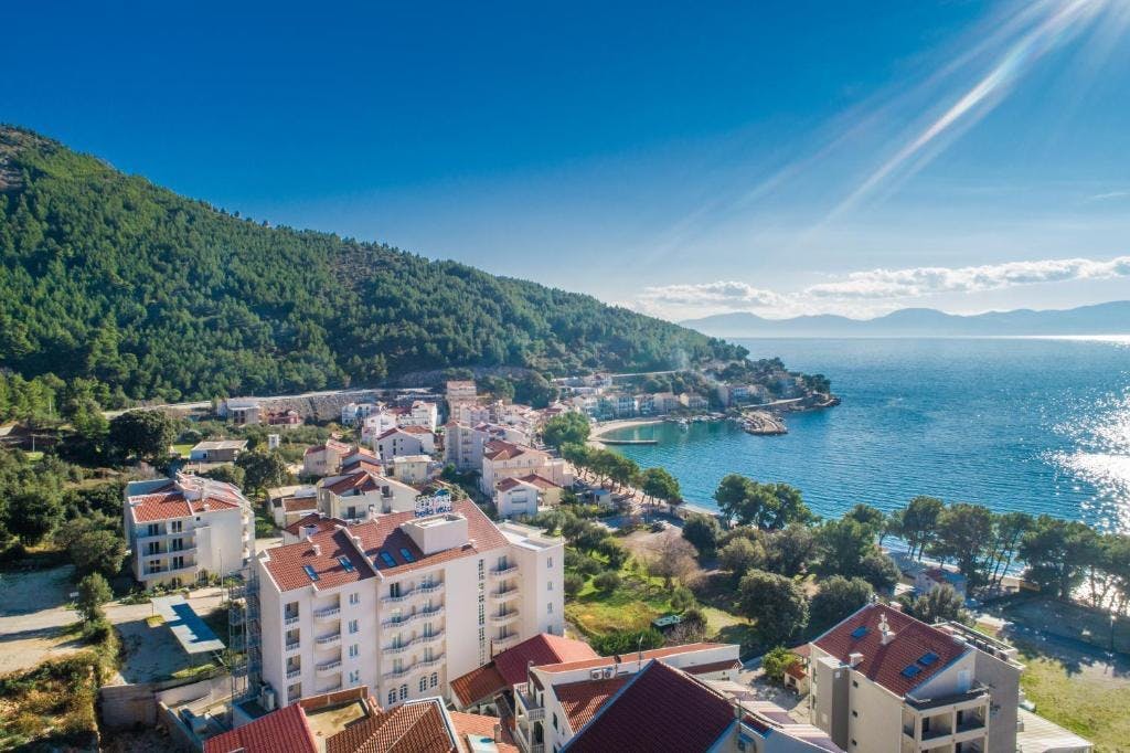 Hotel Bella Vista - Ljeto u rujnu u Drveniku