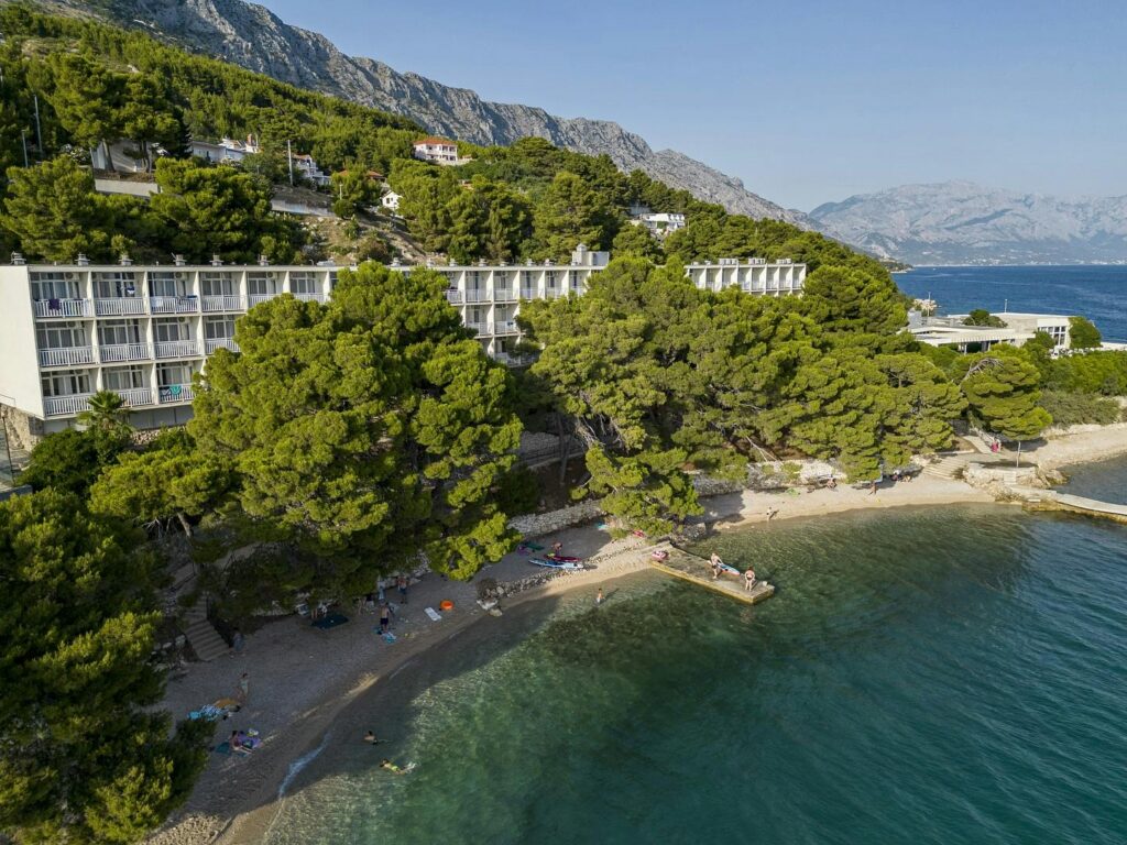 Sagitta Holiday Resort - Obiteljska jesen u Omišu - Superior bungalov