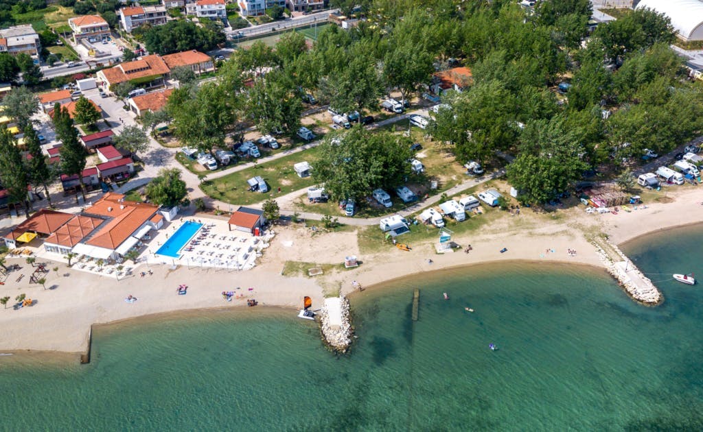 Kamp Almissa - Odmor u Dalmaciji - Mobilna kućica Adria Superior - Posebna akcija
