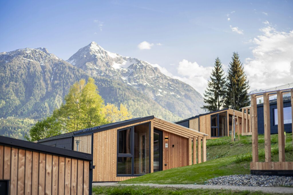 Chalets & Glamping Nassfeld by Alps Resort - Luksuzni odmor u drvenim kućicama u prirodi